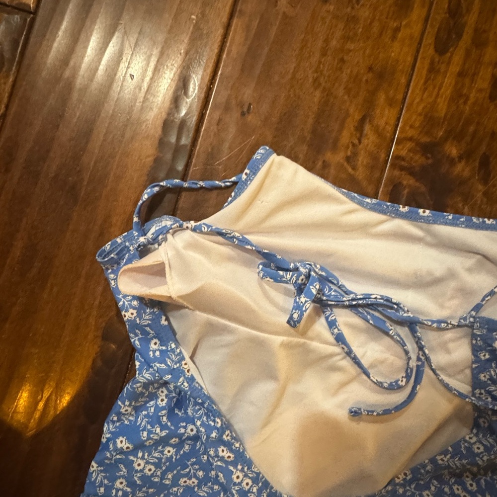 Blue Floral Women's Swimsuit - Picture 3 of 5